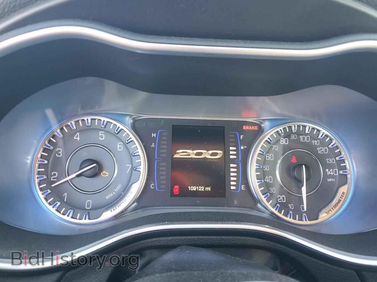 2016 CHRYSLER 200 - VIN: 1C3CCCAB0GN100025 - Фото 9