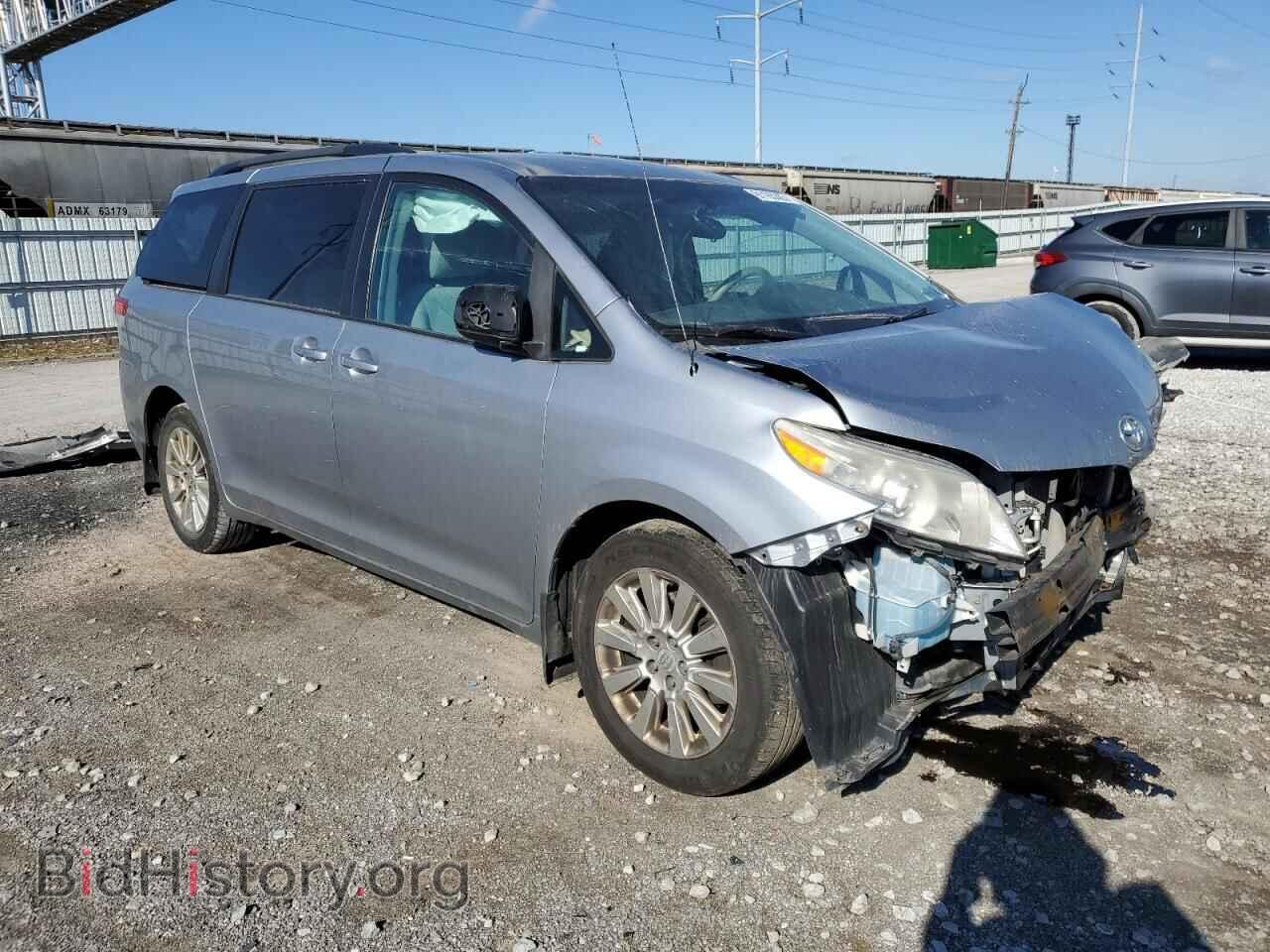 2011 TOYOTA All Models - VIN: 5TDJK3DC7BS015115 - Фото 4