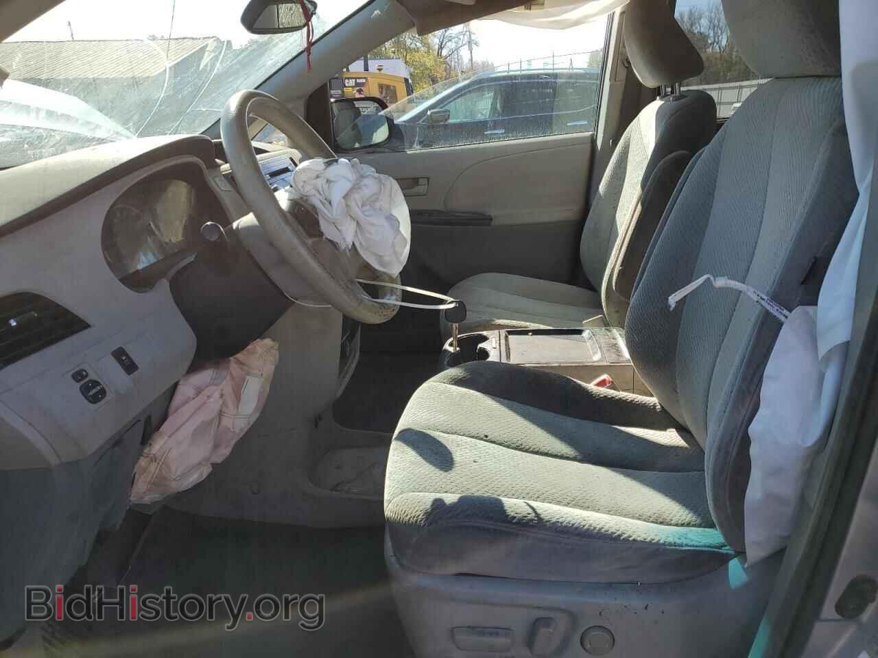 2011 TOYOTA All Models - VIN: 5TDJK3DC7BS015115 - Фото 7