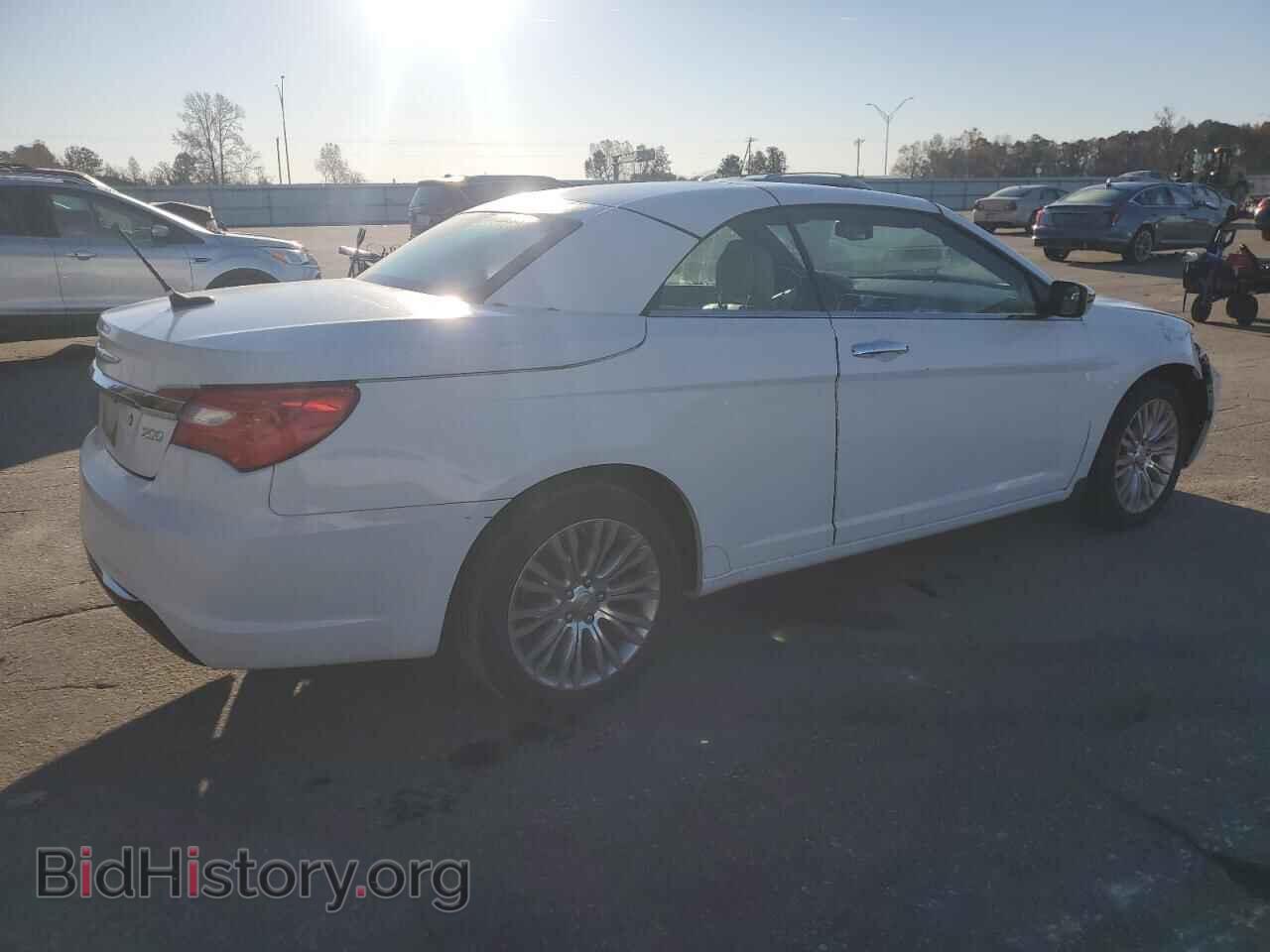 2011 CHRYSLER 200 - VIN: 1C3BC7EG7BN530135 - Фото 3