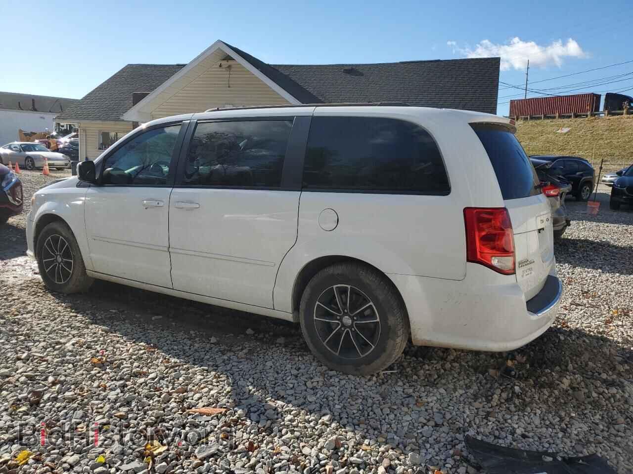 2017 DODGE CARAVAN - VIN: 2C4RDGEG7HR566684 - Фото 2