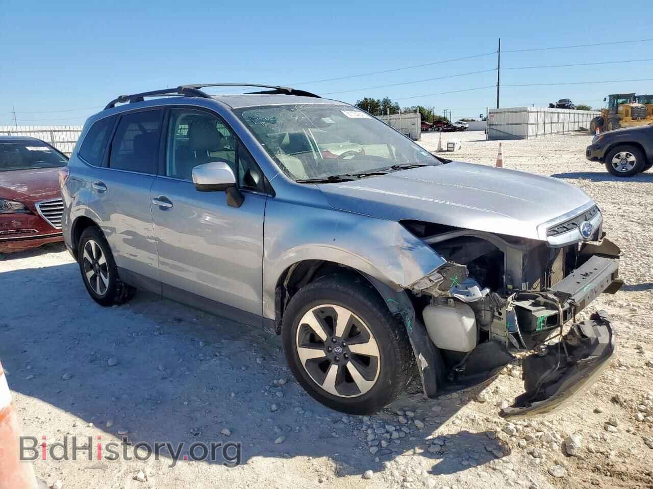2017 SUBARU FORESTER - VIN: JF2SJARC1HH504452 - Фото 4