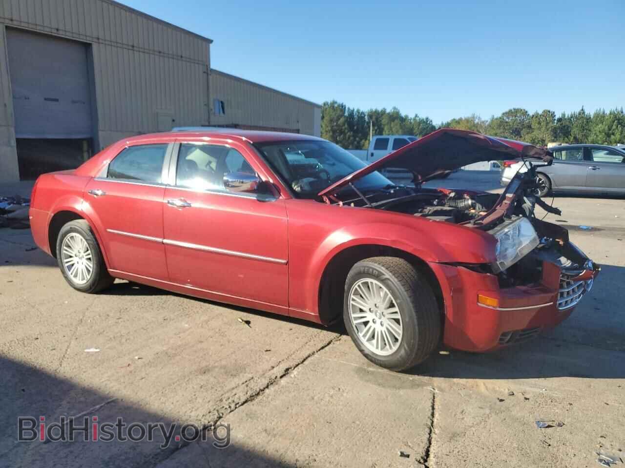 2010 CHRYSLER 300 - VIN: 2C3CA5CV2AH225536 - Фото 4