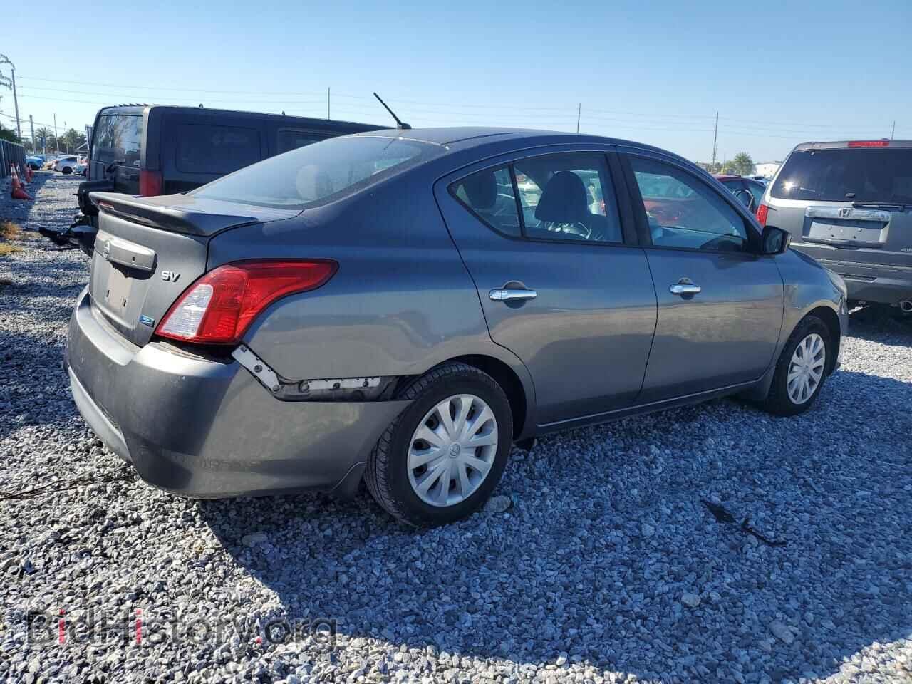 2016 NISSAN VERSA - VIN: 3N1CN7AP1GL880046 - Фото 3