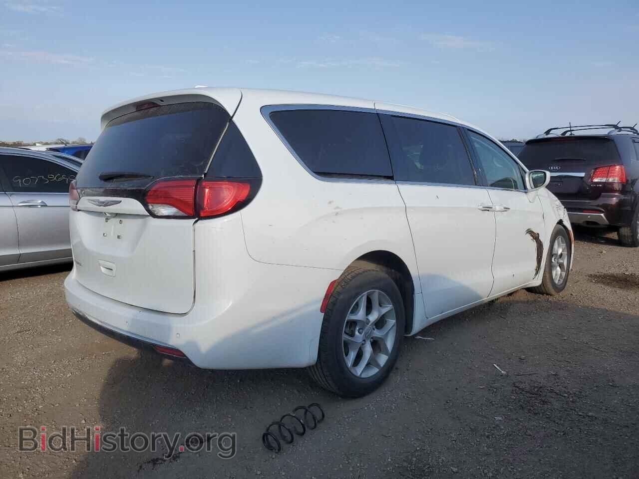 2018 CHRYSLER PACIFICA - VIN: 2C4RC1FG7JR277941 - Фото 3