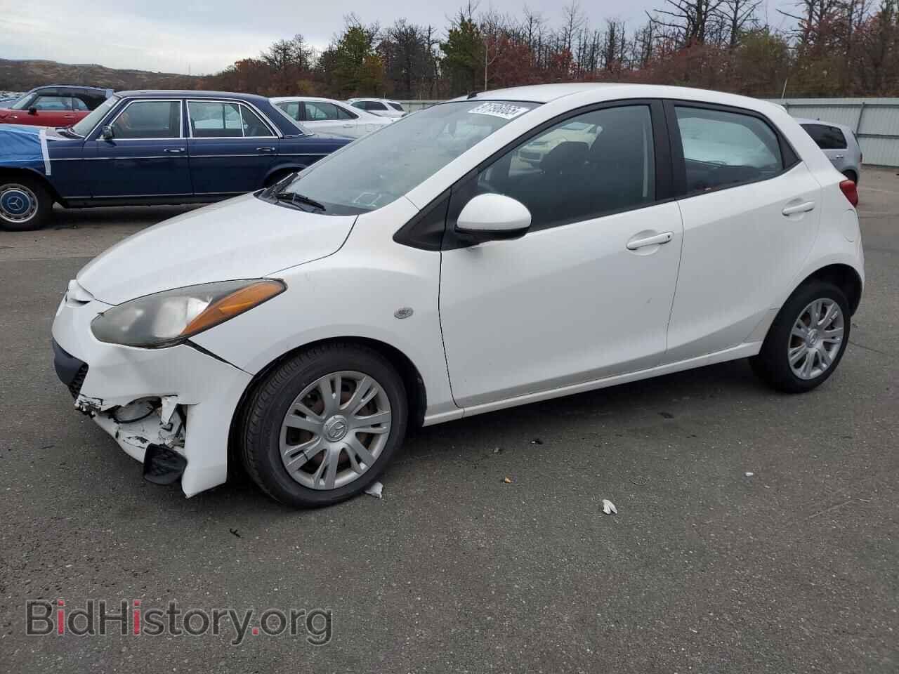 Фотография JM1DE1HZ8B0127321 - MAZDA 2 2011