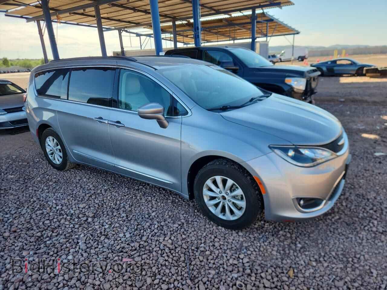 2017 CHRYSLER PACIFICA - VIN: 2C4RC1BG3HR657861 - Фото 4