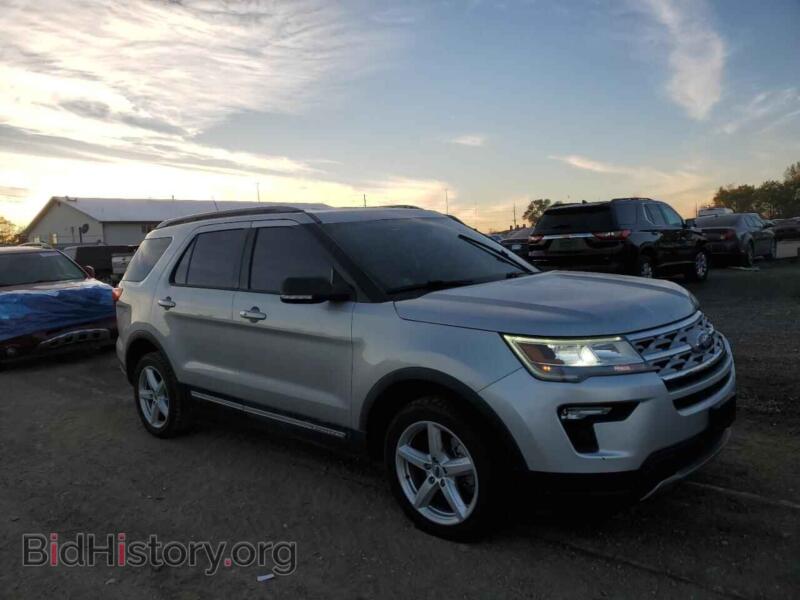 2019 Ford EXPLORER (VIN 1FM5K7D85KGB09374) — фото 4 из 15