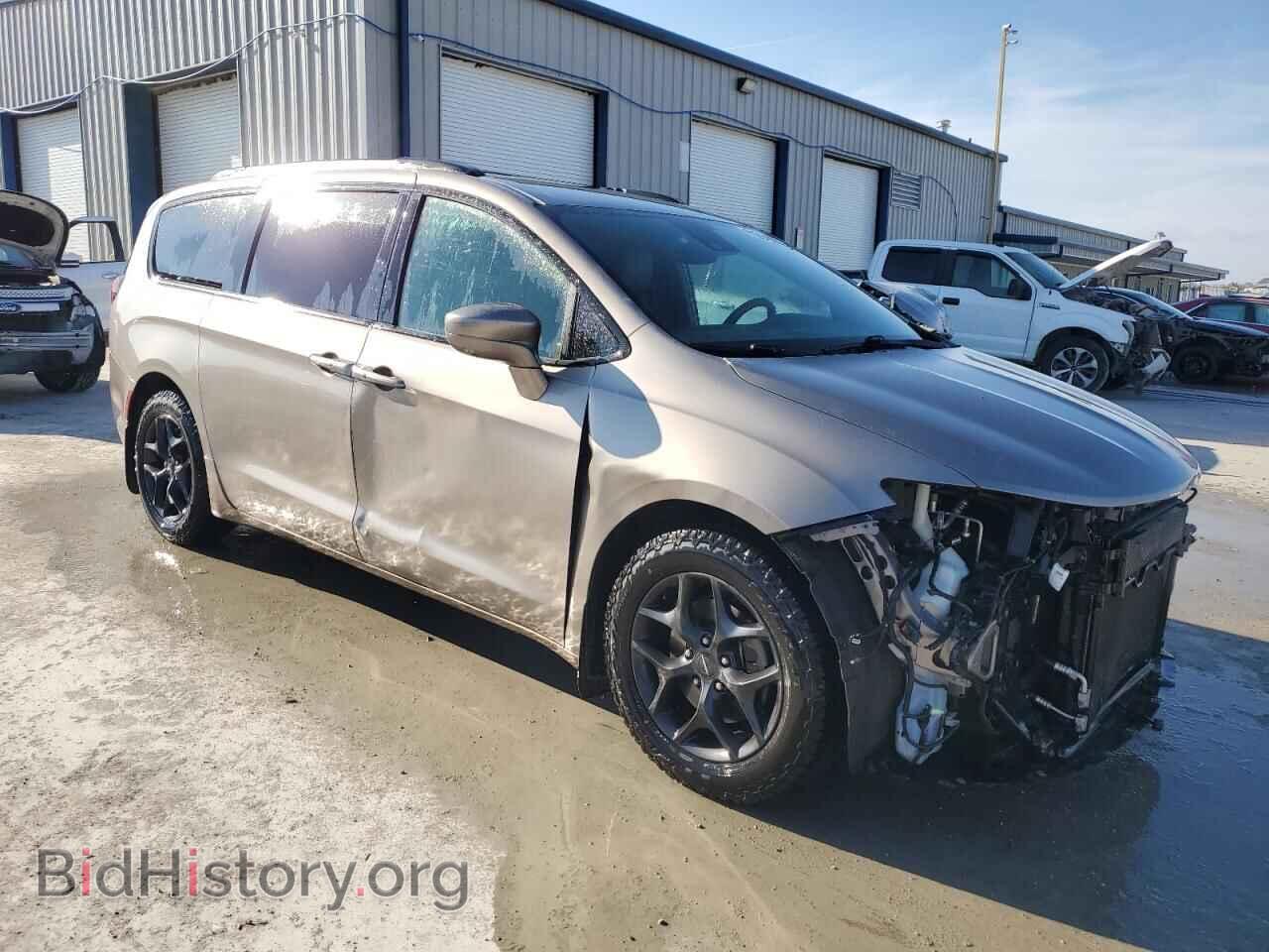 2018 CHRYSLER PACIFICA - VIN: 2C4RC1EG7JR293803 - Фото 4