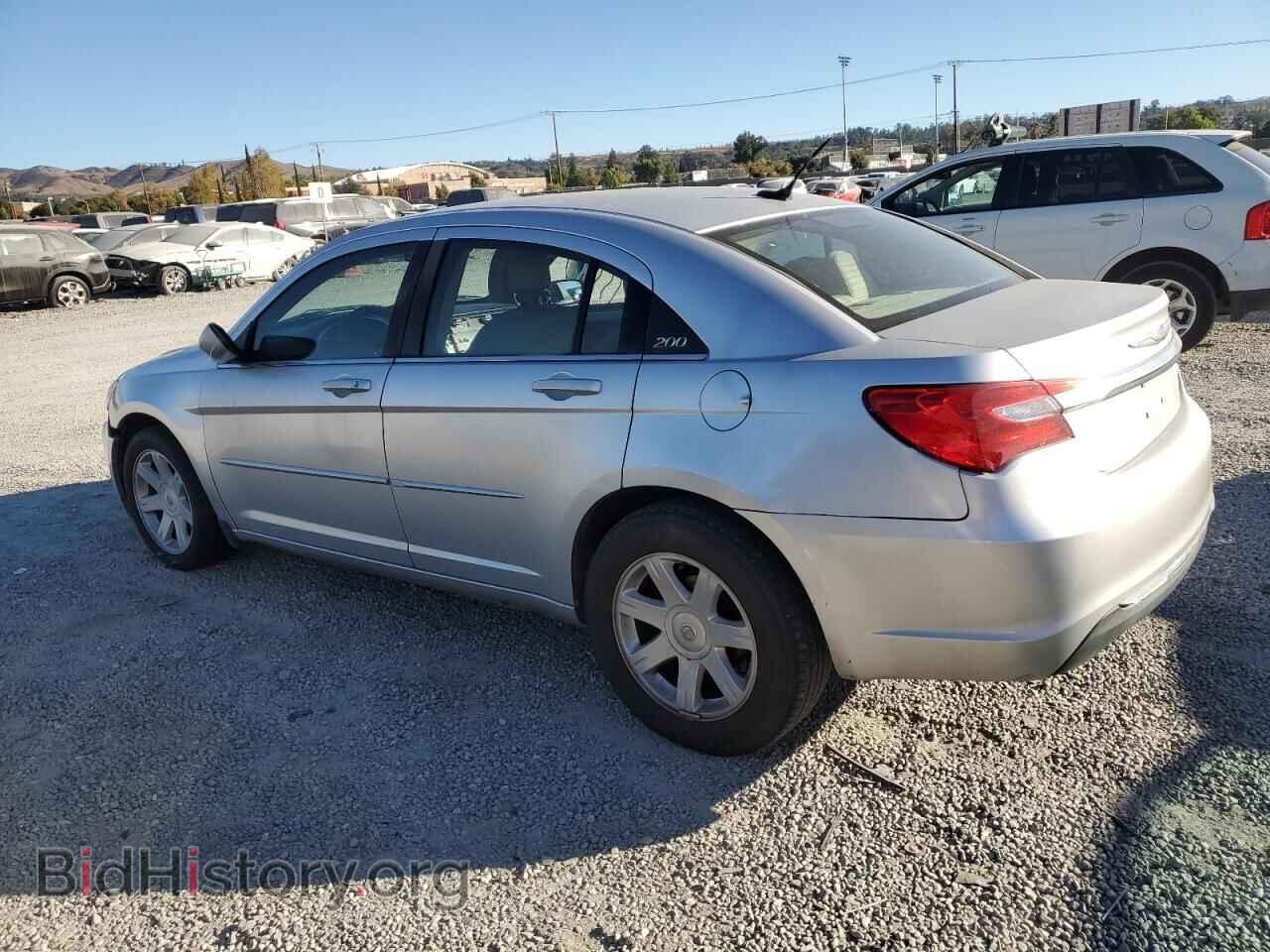 2012 CHRYSLER 200 - VIN: 1C3CCBAB4CN199792 - Фото 2