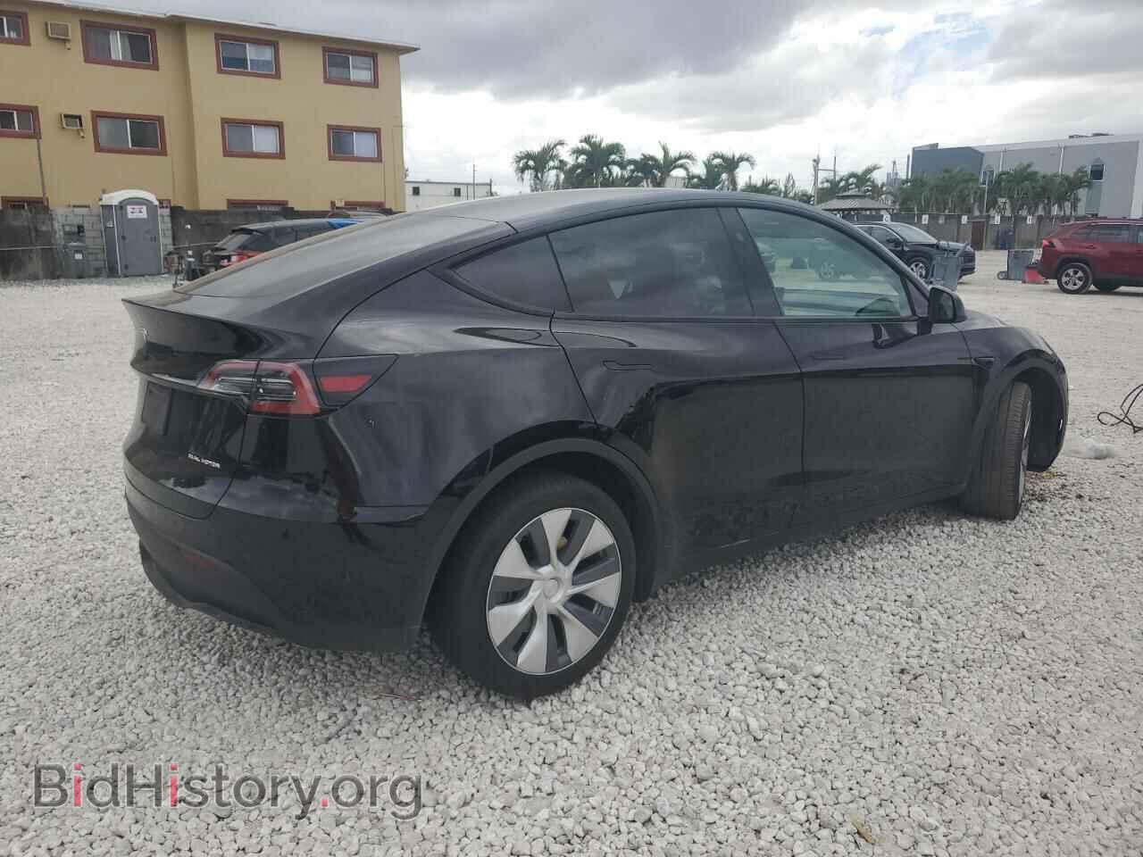 2023 TESLA MODEL Y - VIN: 7SAYGDEE8PA167096 - Photo 3