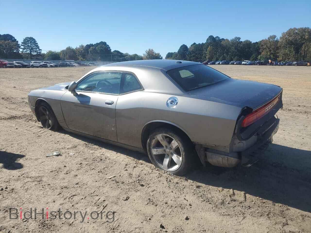2011 DODGE CHALLENGER - VIN: 2B3CJ4DG2BH570221 - Photo 2