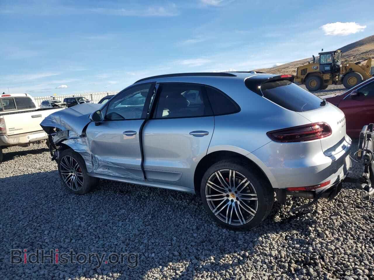 2017 PORSCHE MACAN - VIN: WP1AG2A51HLB52870 - Photo 2