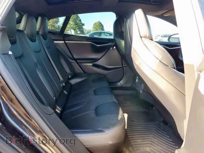 2016 Tesla MODEL S (VIN 5YJSA1E46GF161472) — фото 10 из 14