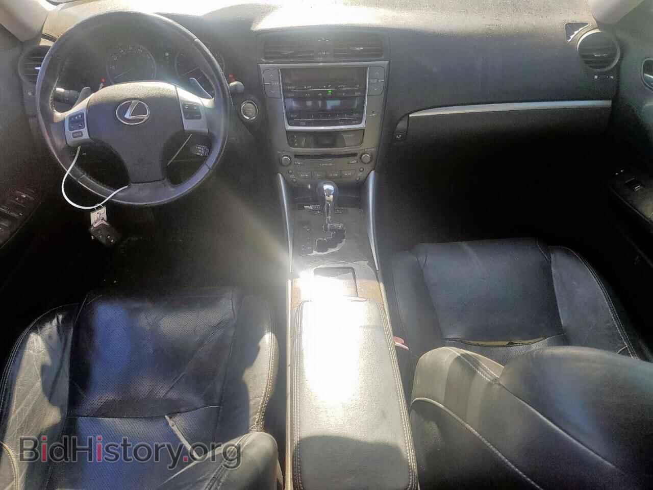 2011 LEXUS IS - VIN: JTHBF5C20B5133606 - Фото 8