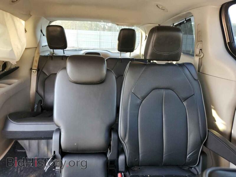 2017 Chrysler PACIFICA (VIN 2C4RC1GG2HR854657) — фото 10 из 15