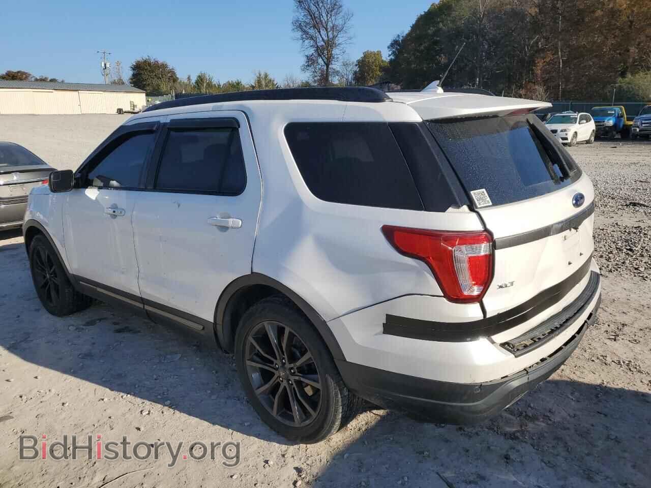 2018 FORD EXPLORER - VIN: 1FM5K8D85JGB83172 - Photo 2