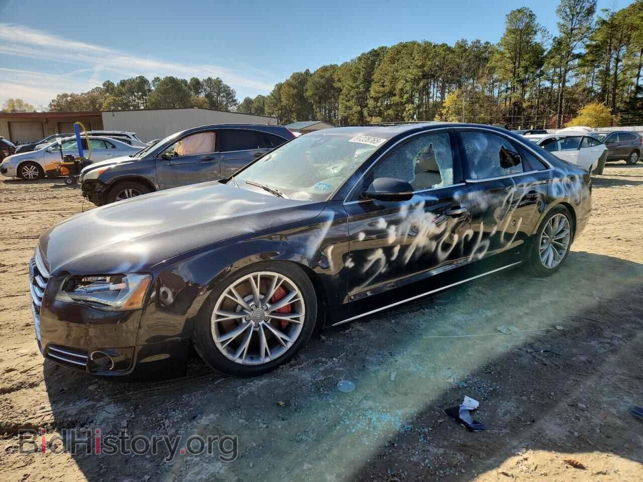 Photo WAUAVAFDXBN016571 - AUDI A8 2011