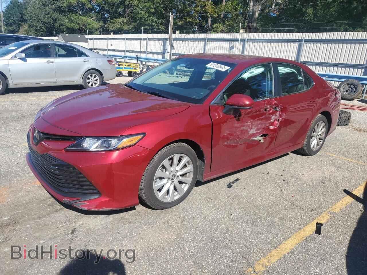Фотография 4T1B11HK5JU650689 - TOYOTA CAMRY 2018