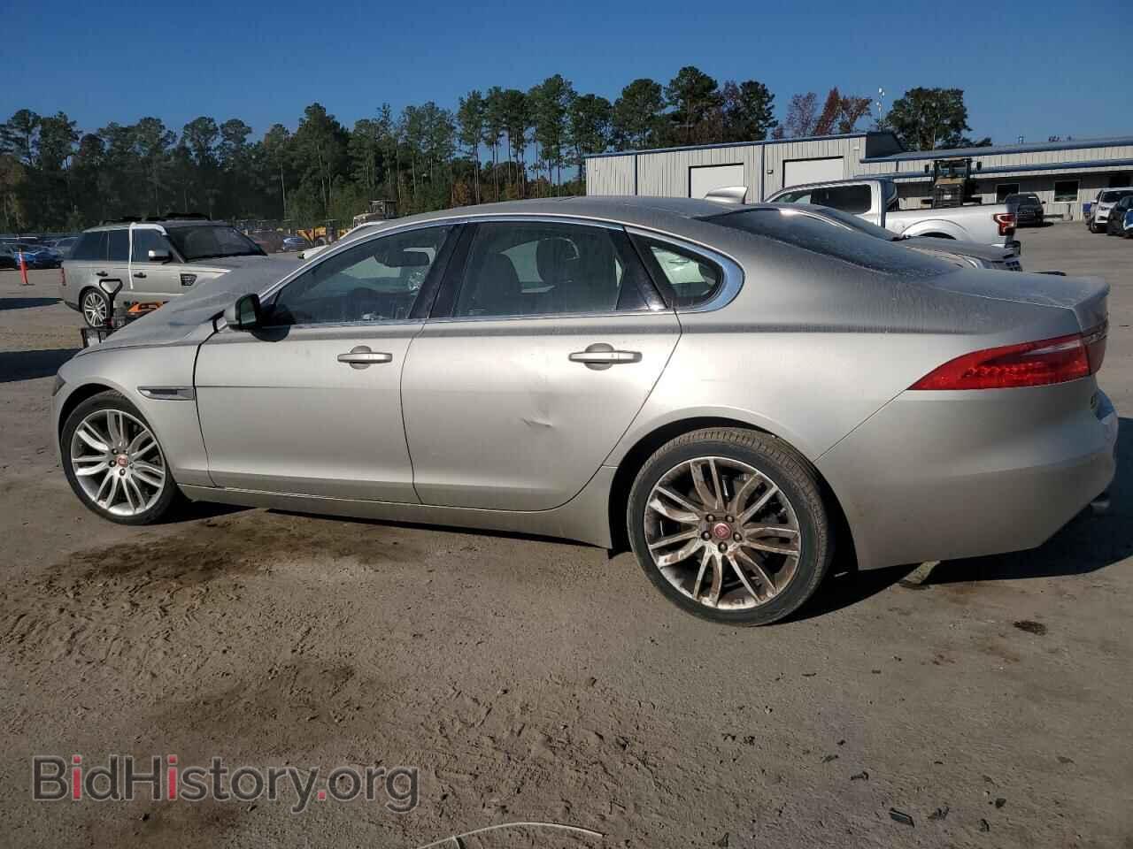 2016 JAGUAR XF - VIN: SAJBE4BV6GCY07210 - Фото 2