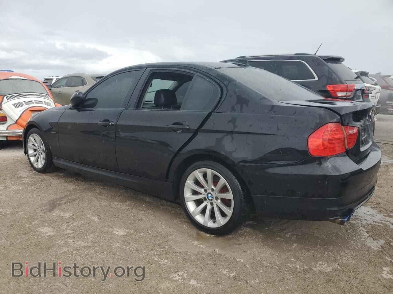 2011 BMW 3 SERIES - VIN: WBAPH7C56BA801386 - Фото 2