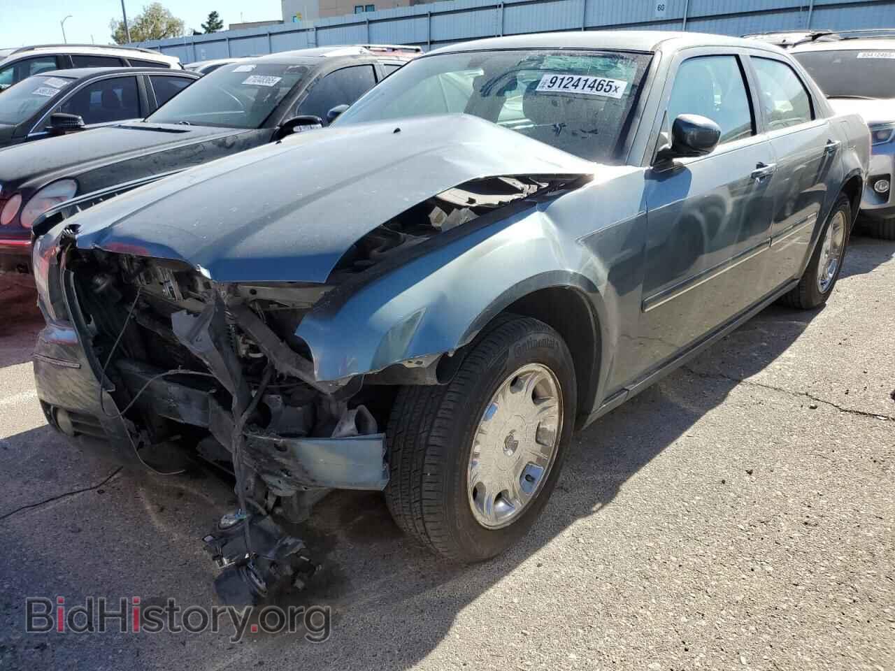Фотография 2C3AA53G25H507318 - CHRYSLER 300 2005
