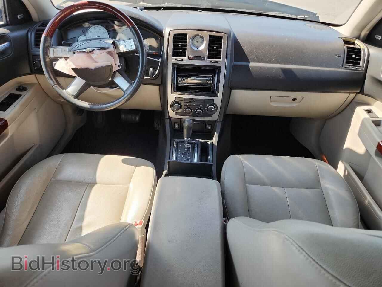 2005 CHRYSLER 300 - VIN: 2C3AA53G25H507318 - Фото 8