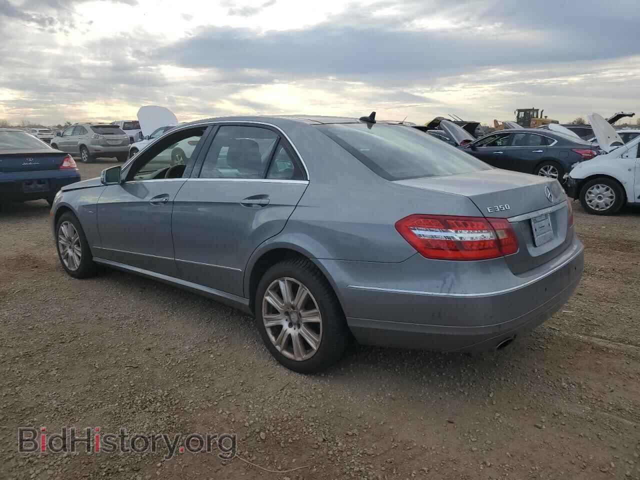 2012 MERCEDES-BENZ E-CLASS - VIN: WDDHF8JB5CA521137 - Фото 2