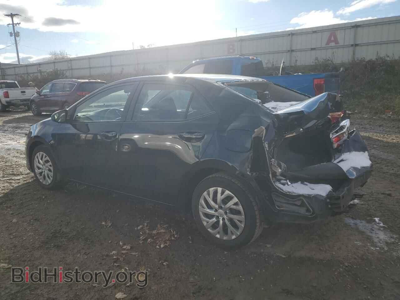 2018 TOYOTA COROLLA - VIN: 5YFBURHE0JP752144 - Фото 2