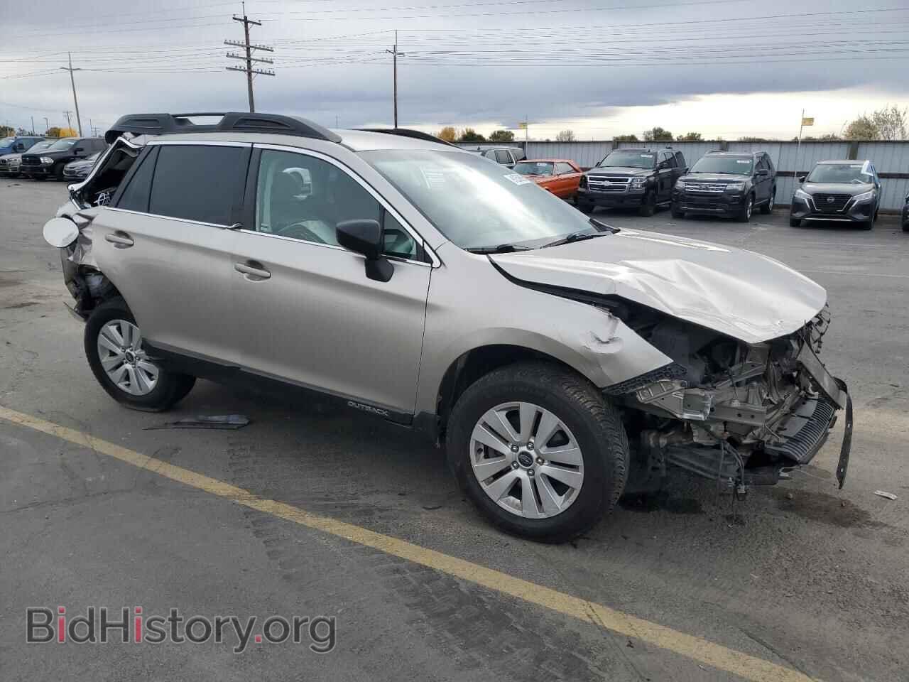 2018 SUBARU OUTBACK - VIN: 4S4BSAAC3J3262821 - Photo 4