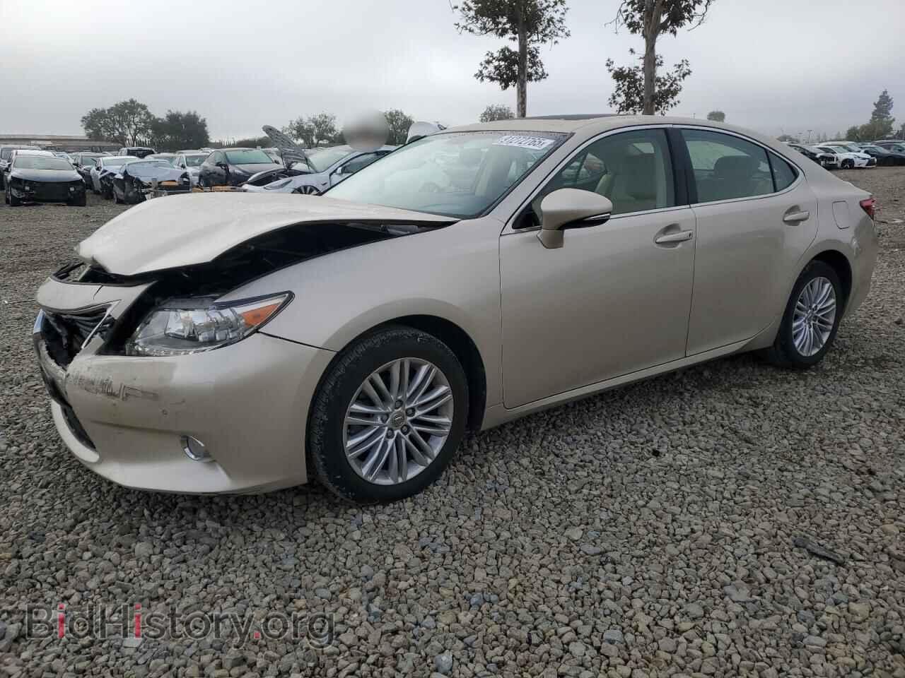 Фотография JTHBK1GG1F2200988 - LEXUS ES350 2015
