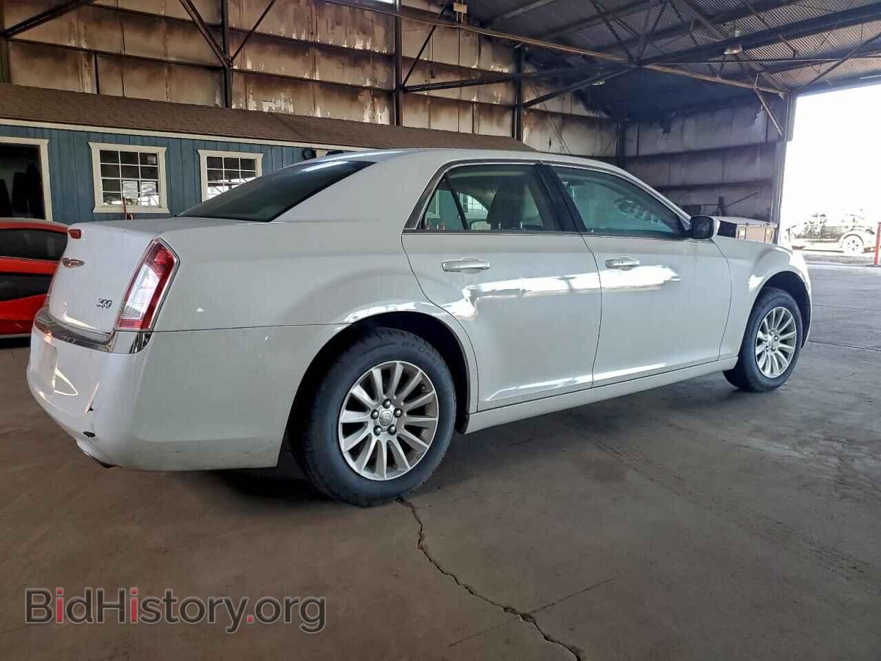 2013 CHRYSLER 300 - VIN: 2C3CCAAG7DH520644 - Фото 3