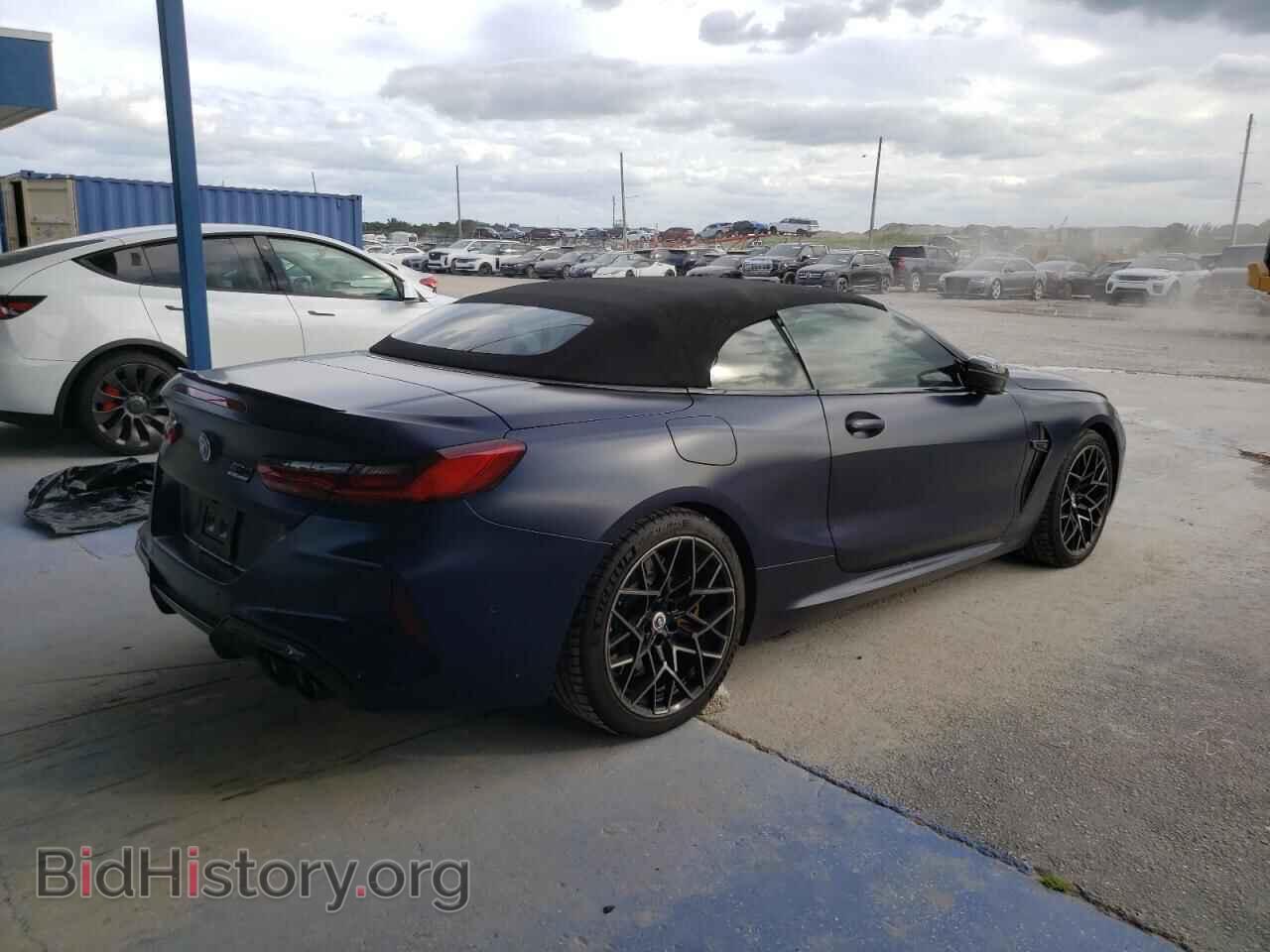 2023 BMW M8 - VIN: WBSDZ0C05PCM02035 - Фото 3
