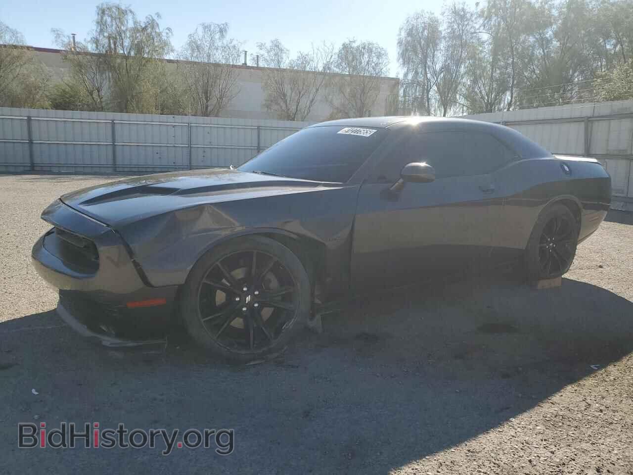Photo 2C3CDZBT2JH178216 - DODGE CHALLENGER 2018
