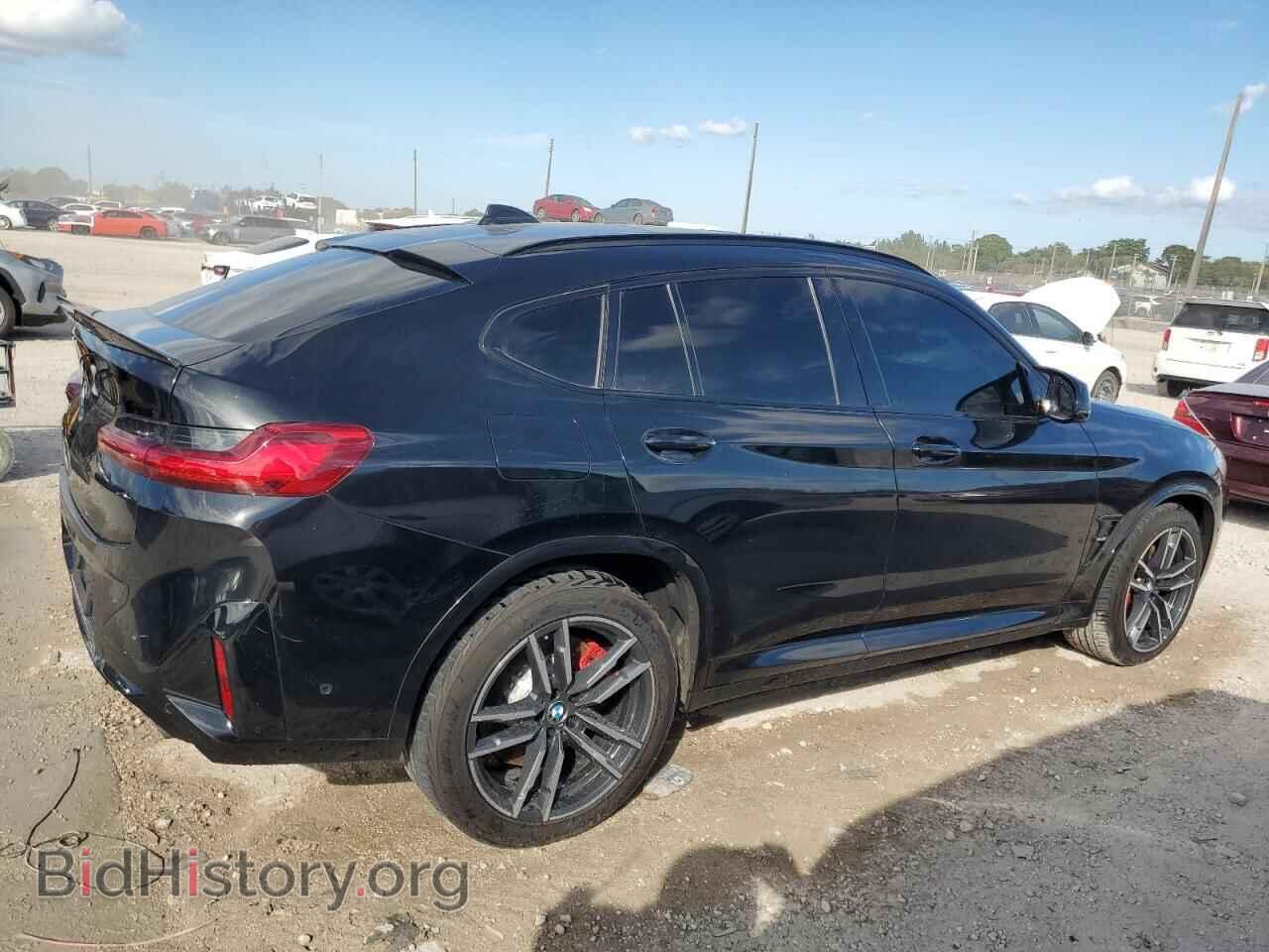 2022 BMW X4 M - VIN: 5YM23EC01N9L16445 - Фото 3