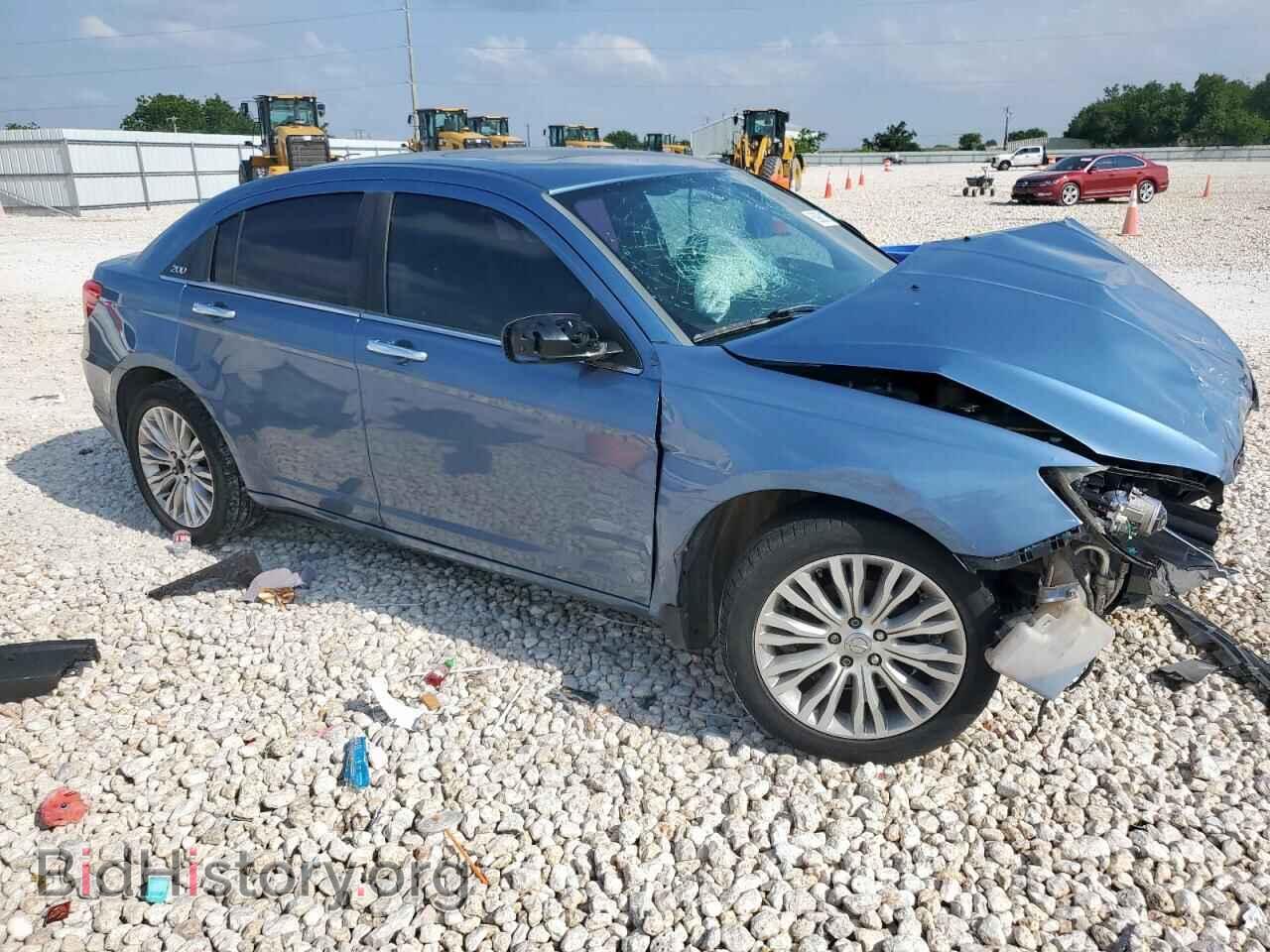 2011 CHRYSLER 200 - VIN: 1C3BC2FG1BN575668 - Фото 4