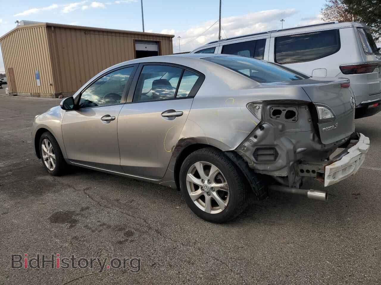 2011 MAZDA 3 - VIN: JM1BL1VF9B1386501 - Фото 2