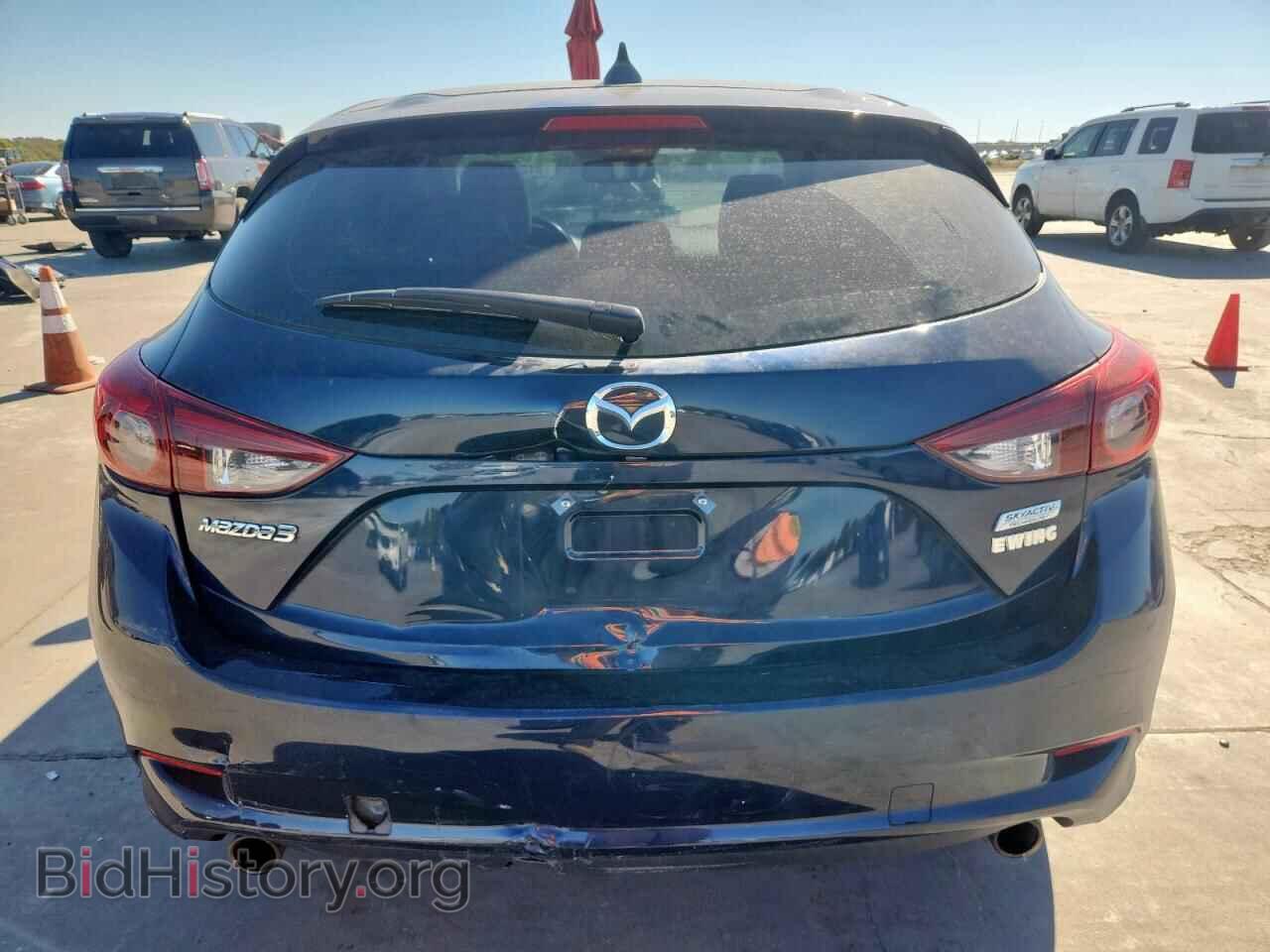 2018 MAZDA 3 - VIN: 3MZBN1M36JM256627 - Фото 6