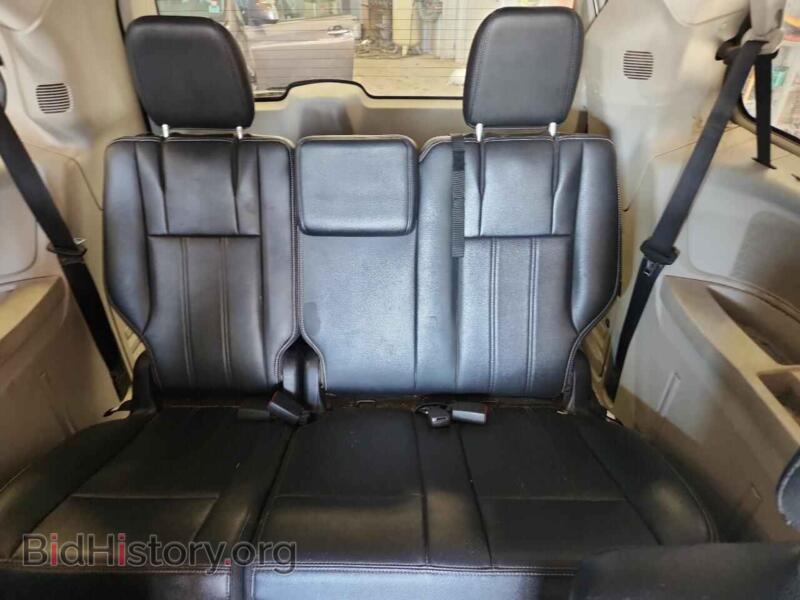 2015 Chrysler MINIVAN (VIN 2C4RC1CG5FR584181) — photo 10 of 15