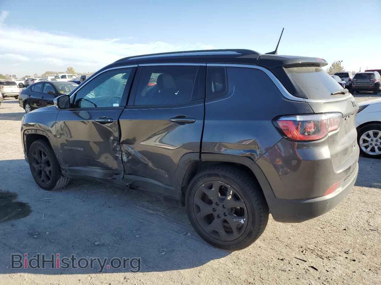 2018 JEEP COMPASS - VIN: 3C4NJCCB1JT204571 - Фото 2