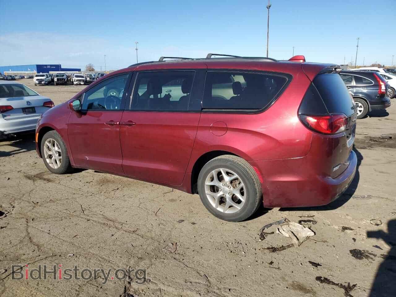 2019 CHRYSLER PACIFICA - VIN: 2C4RC1BG1KR630567 - Фото 2