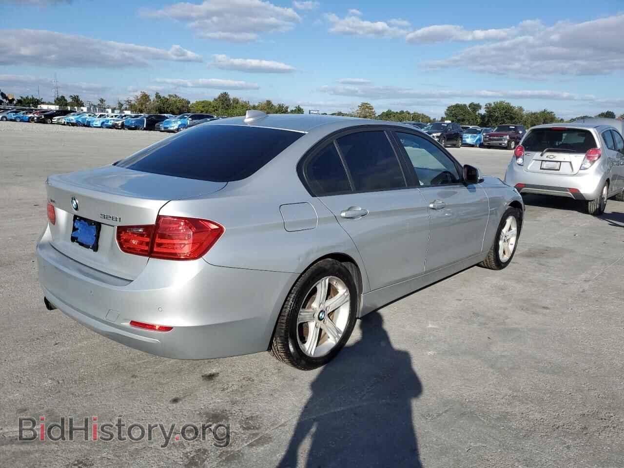 2013 BMW 3 SERIES - VIN: WBA3B5C58DF594607 - Фото 3