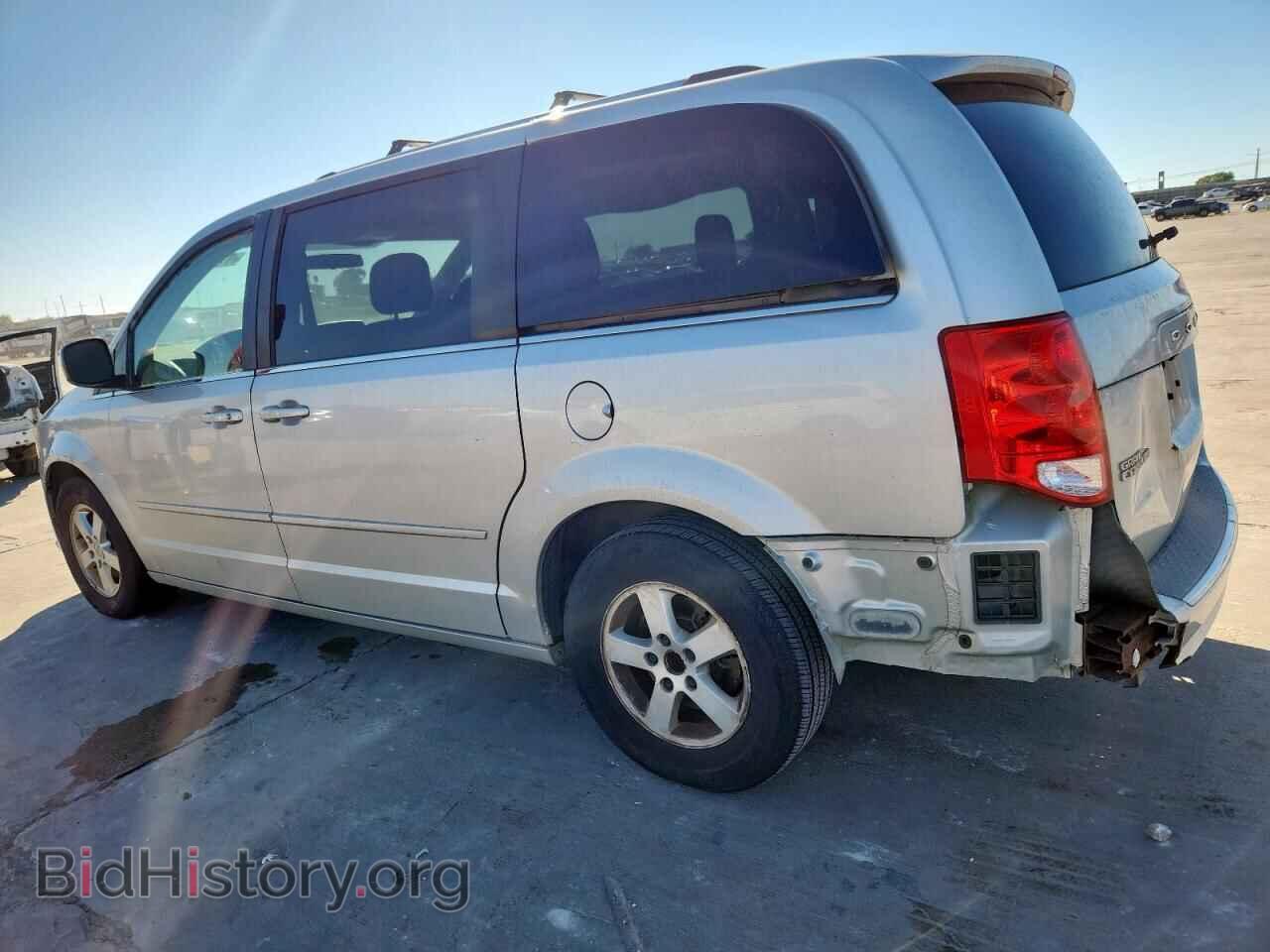 2011 DODGE CARAVAN - VIN: 2D4RN5DG2BR660095 - Фото 2