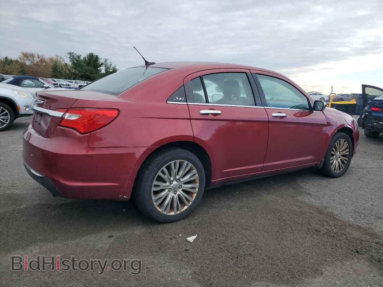 2011 CHRYSLER 200 - VIN: 1C3BC2FB6BN594821 - Фото 3