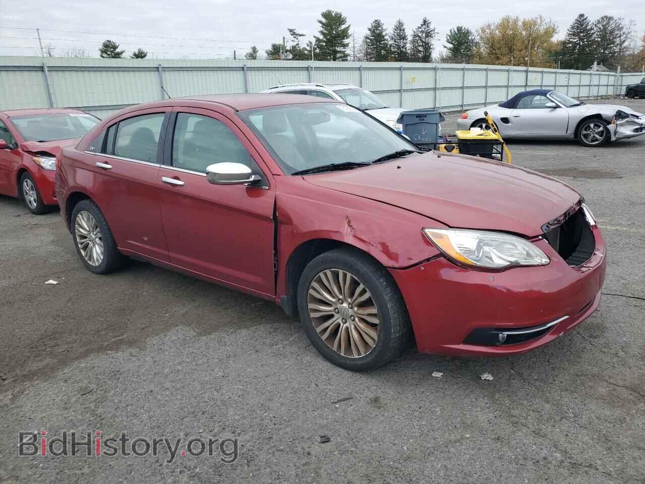 2011 CHRYSLER 200 - VIN: 1C3BC2FB6BN594821 - Фото 4