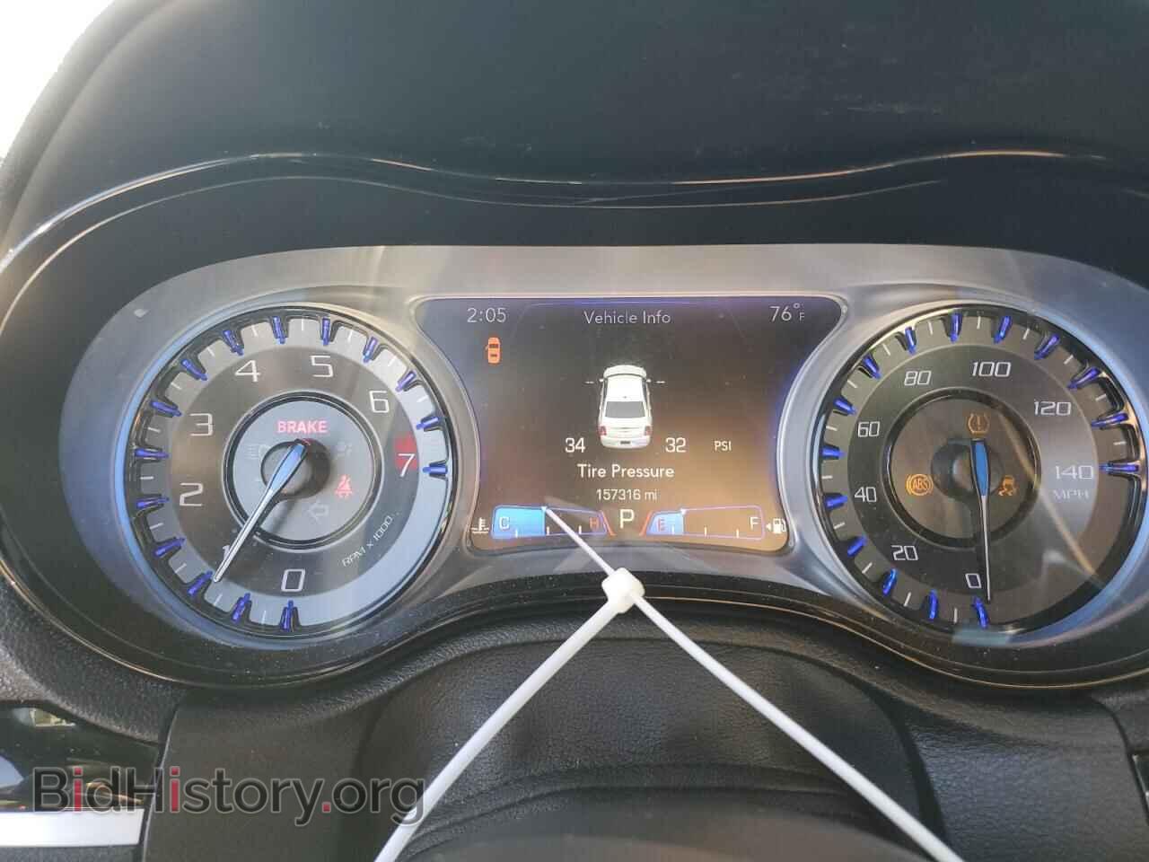 2018 CHRYSLER 300 - VIN: 2C3CCAGG5JH226615 - Фото 9