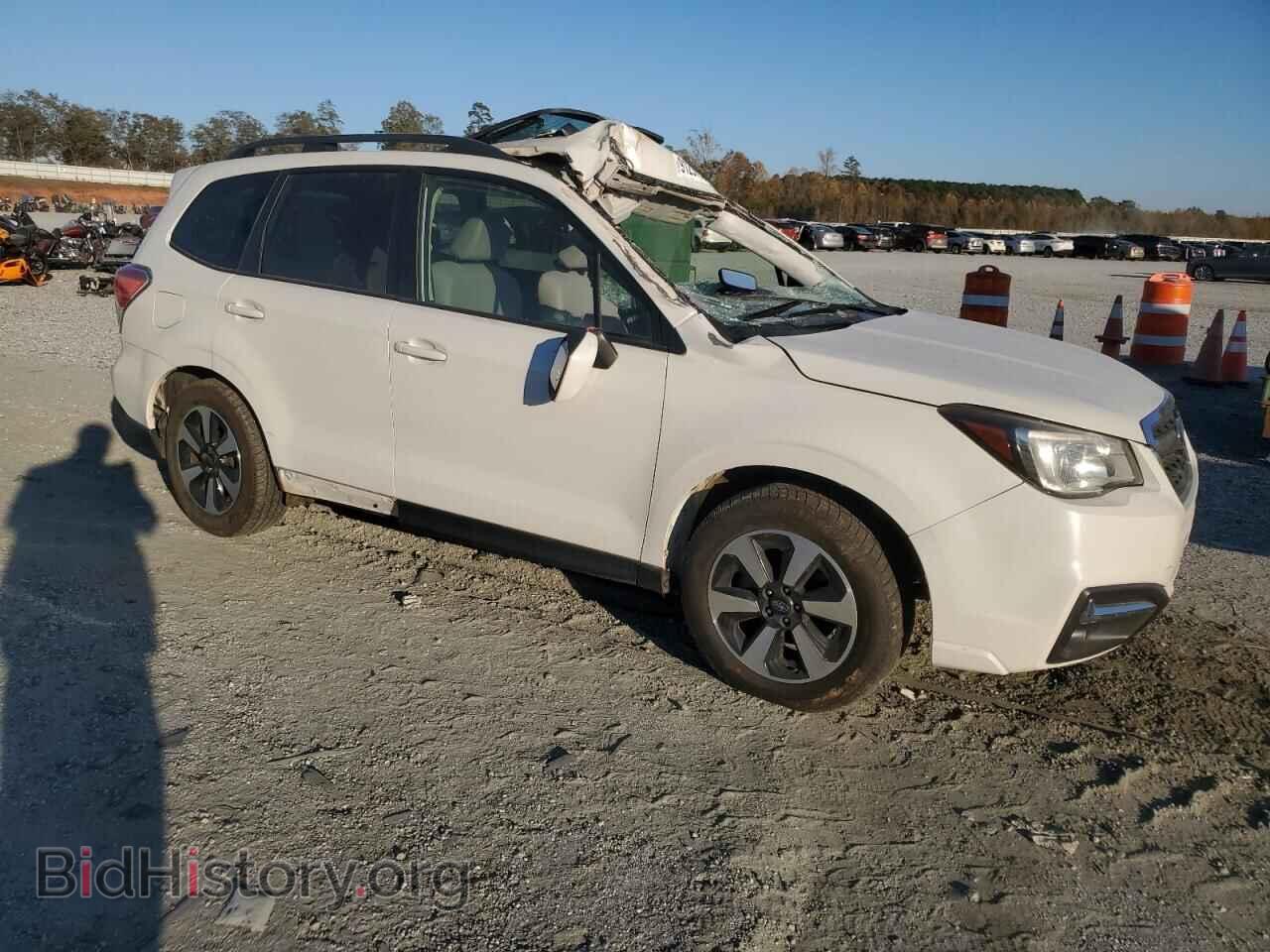 2017 SUBARU FORESTER - VIN: JF2SJAEC3HH484730 - Фото 4