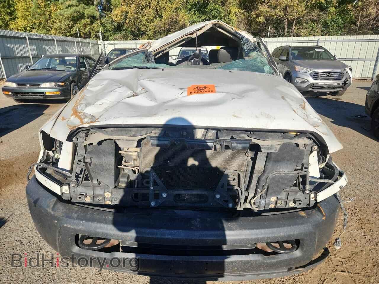 2018 RAM All Models - VIN: 3C6UR5CJ6JG398585 - Photo 5