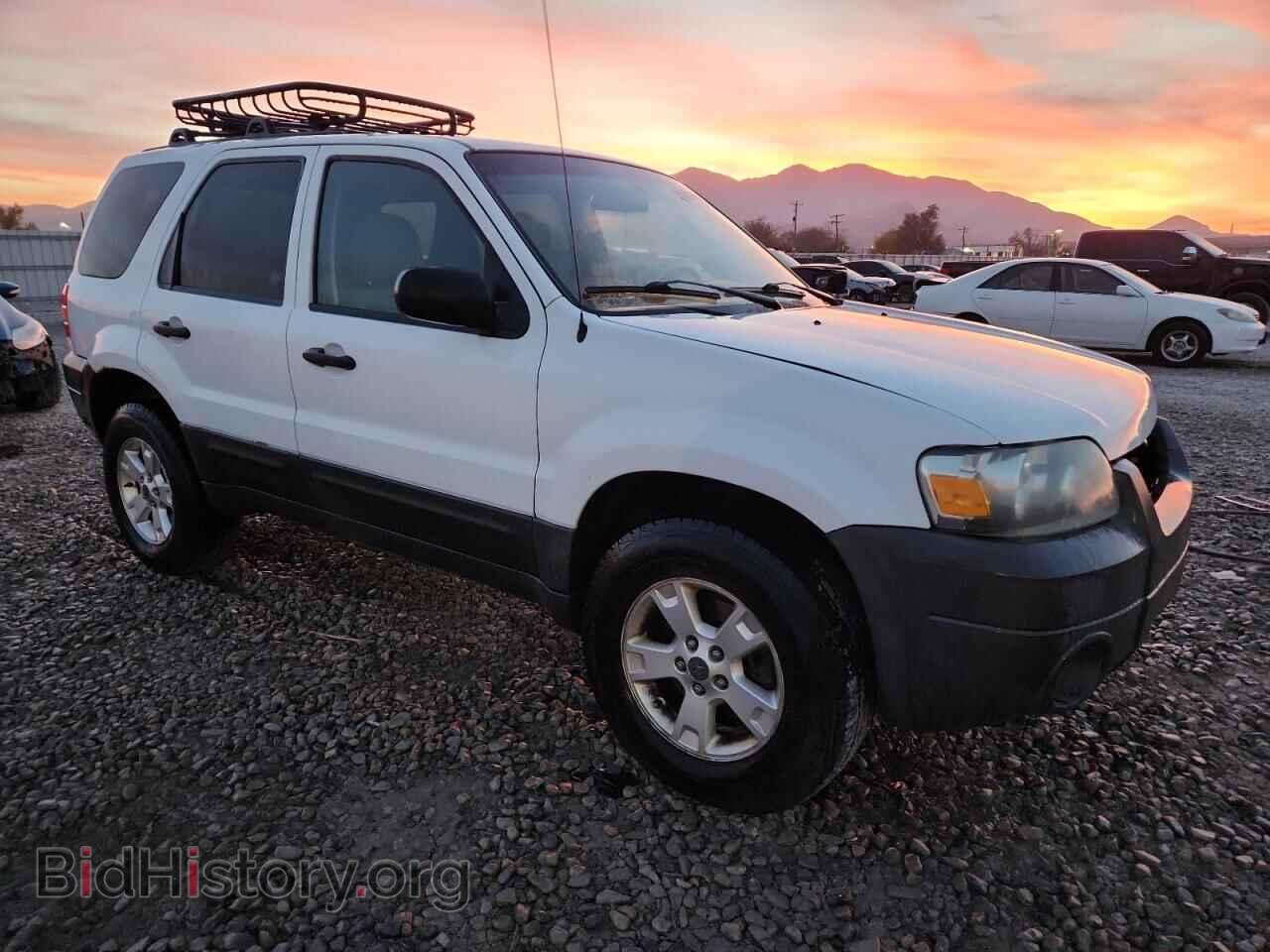 2007 FORD ESCAPE - VIN: 1FMCU93197KB19895 - Фото 4