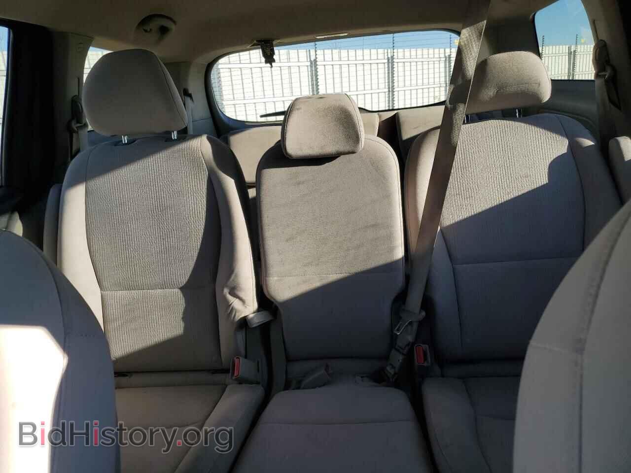 2019 KIA All Models - VIN: KNDMB5C19K6454079 - Фото 10